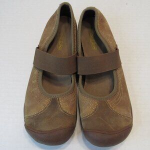 KEEN Womens Sienna Mary Jane Flats Size 8.5 US Elastic Strap Tan Comfort Shoes